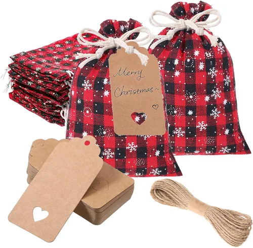 Vista 7 de Shappy 24 bolsas de Navidad con cordón, bolsas de arpillera a cuadros de Navidad, bolsas de lino con cuerda de 32.8 pies, 24 tarjetas