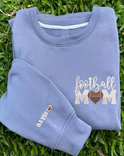 Vista 3 de IZI POD Sudadera bordada personalizada para mamá de fútbol, con nombre de fútbol personalizado en la manga, camiseta de jugador de fútbol, camiseta