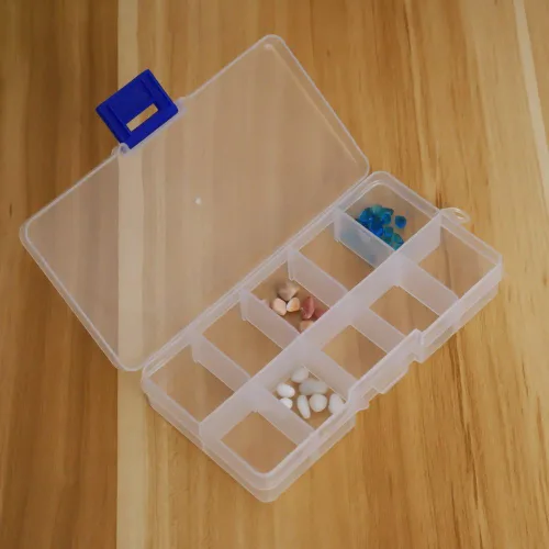Vista 5 de UTENEW Caja organizadora de joyas de plástico transparente para pequeñas manualidadesartes, paquete de 2 contenedores con 10 rejillas, pequeño