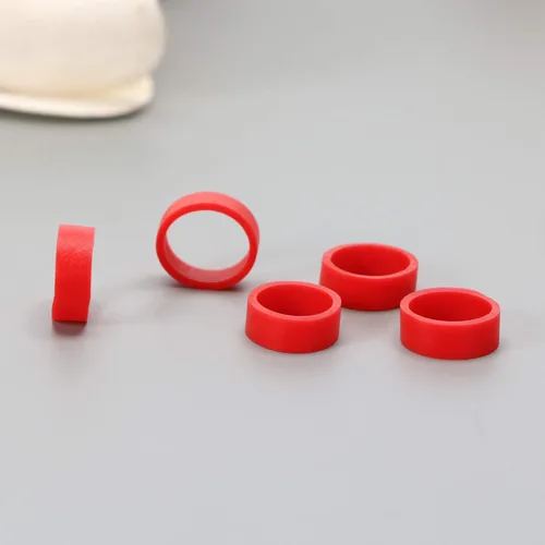 Vista 4 de ONLYKXY 100 bridas de silicona para cables, líneas de datos, anillos de goma reutilizables, correas de sujeción de cables de alimentación, anillo