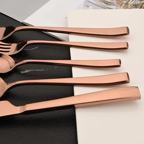 Vista 5 de Juego de cubiertos de oro rosa de 20 piezas, cubiertos de acero inoxidable 18/10, juego de vajilla resistente, incluye cuchillo, tenedor/cuchara