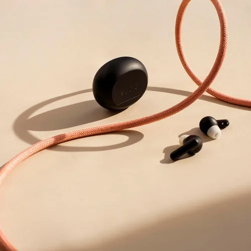 Vista 5 de Sudio A3 Pro Noise Cancelling Earbuds – 25H Playtime, ANC, Multipoint Bluetooth Earphones 5.4, Clear Calls, IPX4 Sweat & Splash Resistant, USB-C