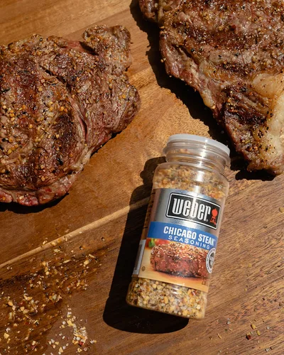 Vista 4 de Weber Set de condimentos Ultimate Grilling con ajo asado y hierbas, Kick'n Chicken, Gourmet Burger y condimentos Chicago Steak