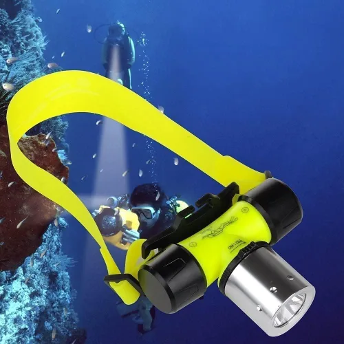 Vista 7 de LUXNOVAQ Linterna subacuática para buceo, súper brillante, 1800 lúmenes, linterna de buceo LED, IPX8 impermeable, 3 modos, linterna de buceo