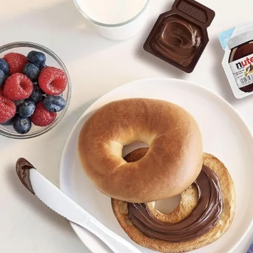 Vista 7 de Mini tazas de chocolate con avellana, paquetes de aperitivos de una sola porción, control de porciones, selladas individualmente, hechas en Italia