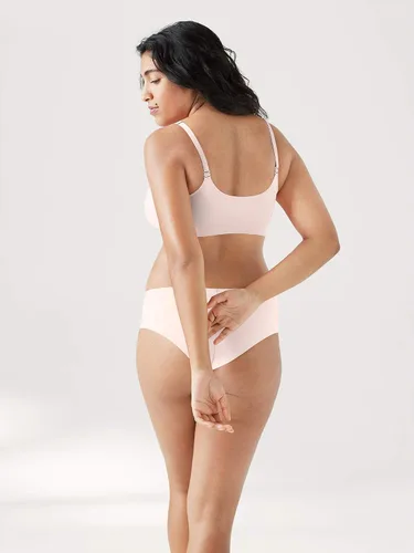 Vista 2 de True & Co Brasier de tirantes convertibles con triángulo para mujer