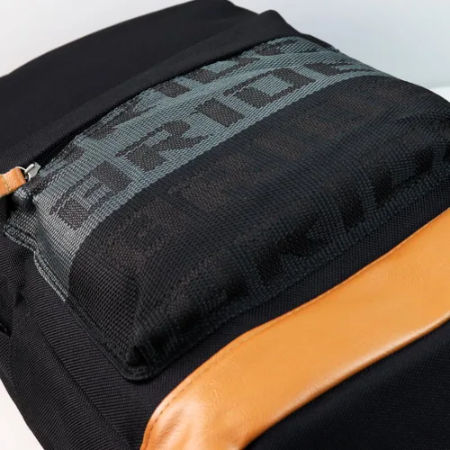 Vista 4 de W-POWER JDM Bride Racing Mochila de viaje para laptop con parte inferior marrón con correas de arnés ajustables (ASIMO-BK)
