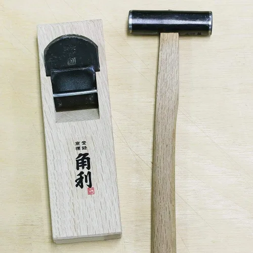 Vista 5 de KAKURI Cepillo de Mano 42mm para Carpintería, KANNA Cepillo de Bloque Japonés Manual Herramienta de Cepillado Manual para Biselado y Alisado, 7.0 x
