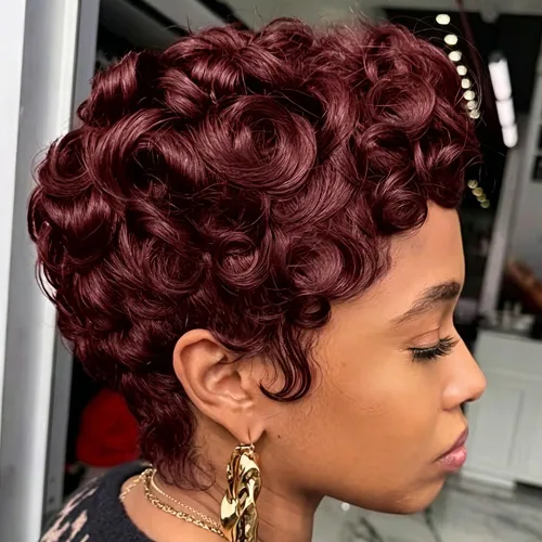 Vista 9 de DOcute Pelucas cortas de corte Pixie para mujeres negras, peluca Pixie negra y marrón, pelucas cortas rizadas con flequillo, peluca corta