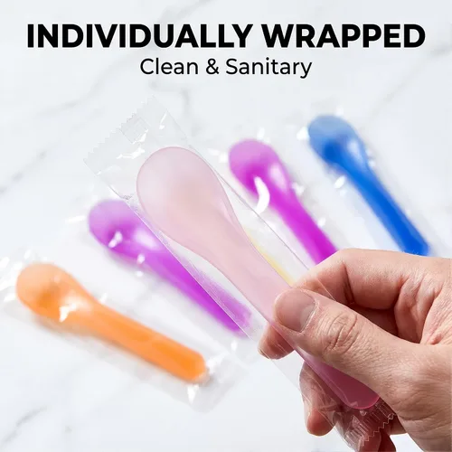 Vista 4 de Paquete de 28 cucharas de helado que cambian de color, cucharas de plástico resistentes a la rotura de 5.15 pulgadas, envueltas individualmente