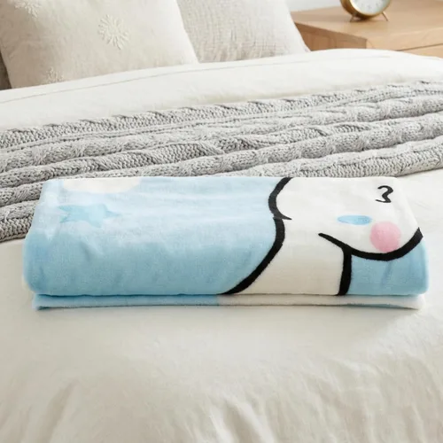 Vista 6 de Sanrio Cinnamoroll Bedding - Manta de felpa de 90 x 62 pulgadas, suave y acogedora manta Kawaii para sofá, cama y viajes, regalo coleccionable