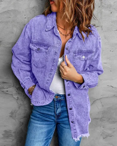 Vista 4 de Vetinee Chaqueta de mezclilla de gran tamaño con botones y dobladillo deshilachado para mujer