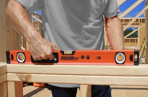 Vista 2 de Johnson Level & Tool 1741-2400 - Nivel de caja de aluminio, 24 pulgadas, naranja, 1 nivel