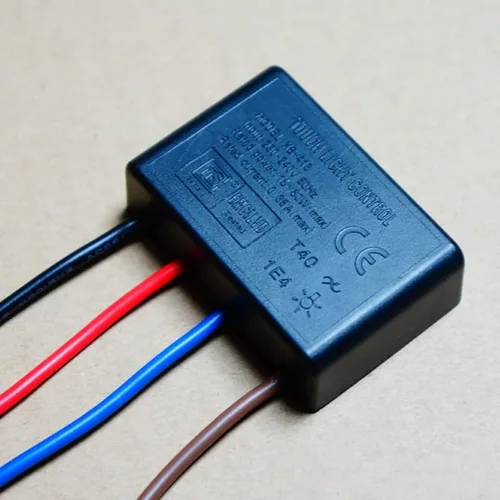 Vista 3 de Interruptor Des Lámpara Touch Dimmer Interruptor Luz Táctil Sensor Módulo de Control de la Lámpara Táctil Reemplazo de la Lámpara 3 Niveles Sensor