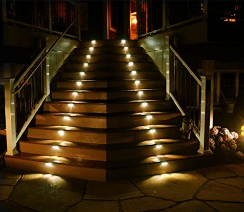 Vista 4 de Paquete de 6 luces solares para escalera, jardín, caminos. Luces LED de acero inoxidable para exterior. Solar Powered LED Stair Light, Waterproof