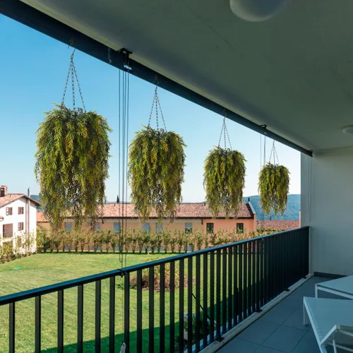 Vista 6 de ZFProcess Cesta de plantas colgantes artificiales para decoración de primavera al aire libre, plantas falsas de algas marinas resistentes a los Verde