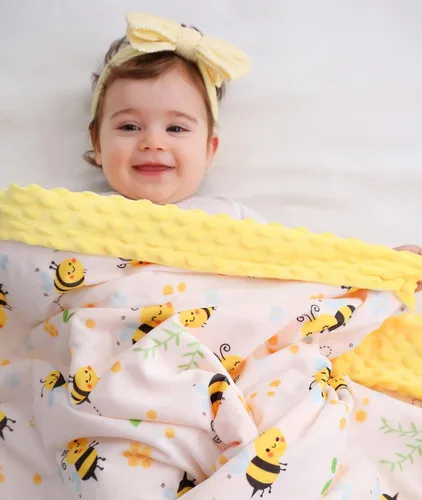 Vista 2 de Manta Bee Minky - Felpa suave de doble capa, de recién nacido a niño pequeño, respaldo con puntos, regalos para baby shower (30 x 40 pulgadas)