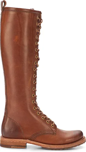 Vista 2 de Frye Veronica Botas de combate altas de 15 pulgadas para mujer hechas de cuero de grano completo con construcción Goodyear Welt, cordones de tela