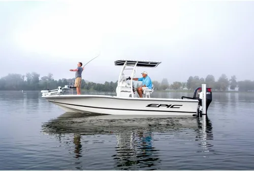 Vista 7 de FishMaster Pro Series - T-Top para Barcos de Pesca con Consola Central - Ajuste Universal - Recubrimiento en Polvo Negro - Parte Superior Negra