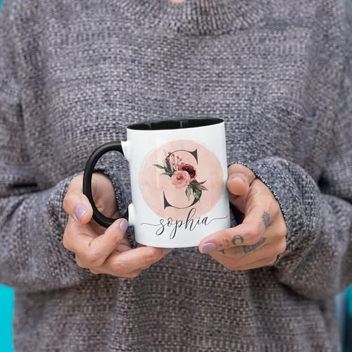 Vista 3 de Taza de café personalizada con letra inicial de nombre, doble cara, color negro, de 11 o 15 onzas, taza de cerámica personalizada, regalos