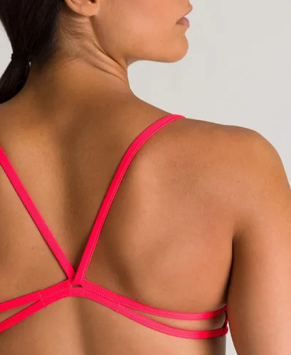 Vista 4 de Arena Rulebreaker Bandeau Play para mujer