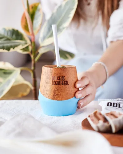 Vista 6 de Dulce de Leche & CO. Pack Premium con Mate, Dulce de Leche y Mini Alfajores DDL&CO Argentina