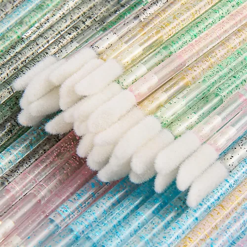 Vista 2 de 500 piezas desechables CrystaLip Brush aplicadores de brillo de labios, varitas de brillo de lápiz labial para cuidado de labios y kits