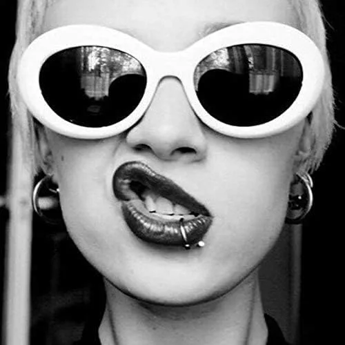 Vista 6 de Armear Gafas de sol retro con forma de corazón de gran tamaño para mujer, gafas de sol polarizadas con protección UV para mujeres y niñas
