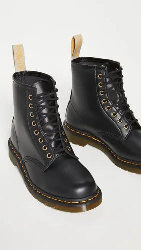 Vista 3 de Dr. Martens Botas de moda veganas 1460 para hombre, Amarillo, rojo