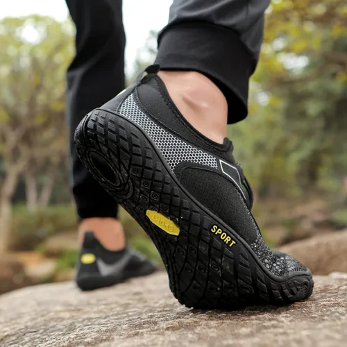 Vista 5 de Zapatos de agua para mujer, zapatos de playa descalzos, de secado rápido, para yoga, sin cordones, zapatos de natación para hombre