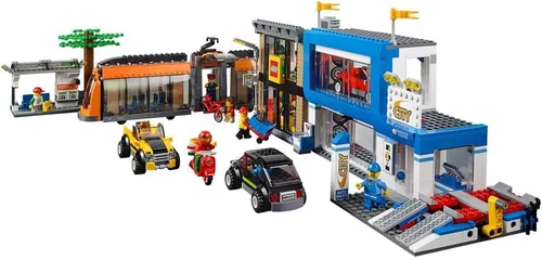 Vista 5 de LEGO City Town 60097 Kit de construcción para plaza de ciudad