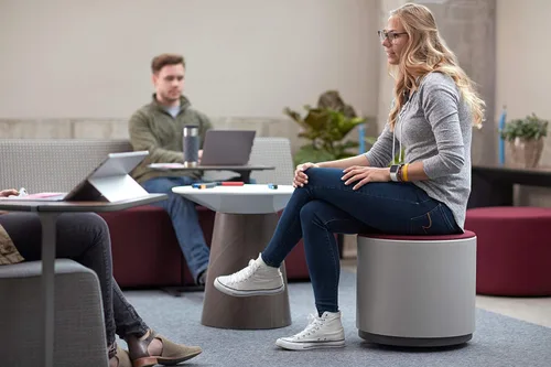Vista 2 de Banco Turnstone by Steelcase Buoy, Tela, Negro