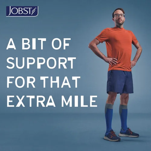 Vista 3 de JOBST Calcetines deportivos de compresión hasta la rodilla, 20-30 mmHg, negro/negro frío, talla S