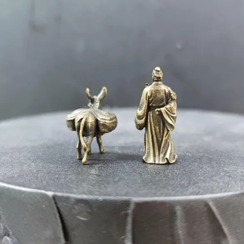 Vista 6 de Figura negra hecha a mano creativa de cobre viejo y burro, figura de animal interesante de latón, escultura de estatua en miniatura, escultura