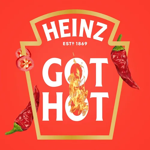 Vista 4 de Heinz Ketchup de tomate mezclado con chipotle, botella exprimible de 14 onzas