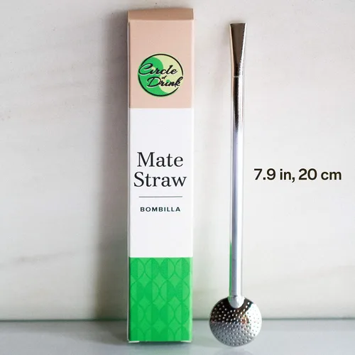 Vista 3 de Circle of Drink - Simone Bombilla de Yerba Mate de Acero Cromado (Paja Filtrada - Eje Redondo) - 7.9 in / 20 cm - Con Paño de Limpieza de Microfibra