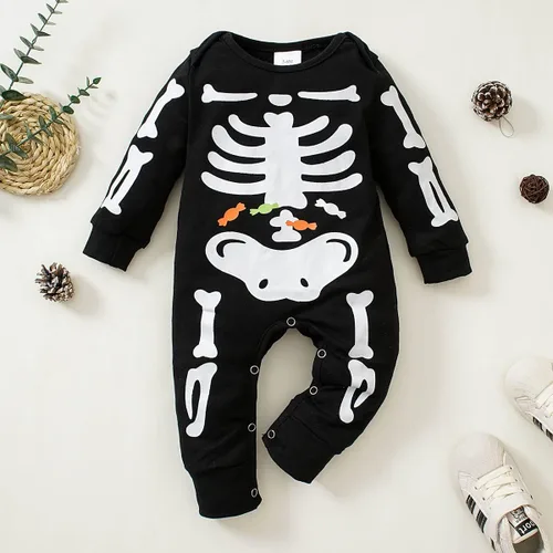 Vista 2 de XuKoccYiee My First Halloween - Mameluco de calabaza para bebés recién nacidos y niñas con esqueleto de calavera para niños y niñas