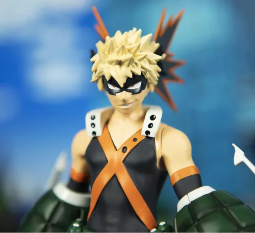 Vista 5 de My Hero Academia Katsuki Bakugo Figura de acción de plástico impresa en caja de regalo