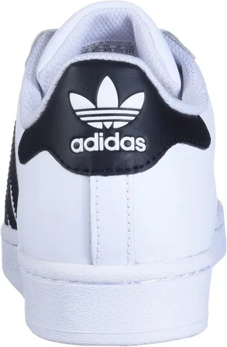 Vista 3 de adidas Superstar - Tenis para hombre