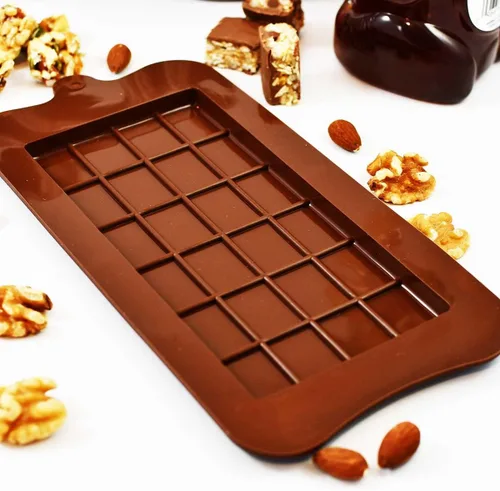 Vista 2 de Dubai Style KitKat - Molde para barra de chocolate, paquete de 2 moldes de silicona para dulces, antiadherentes, sin BPA, resistente al calor