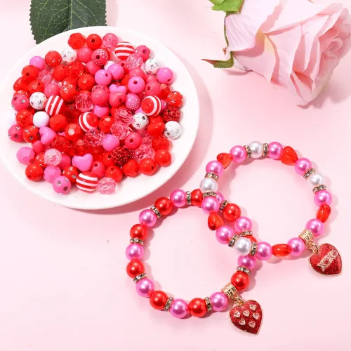 Vista 2 de 2300 cuentas para el día de San Valentín para la fabricación de joyas, cuentas de arcilla polimérica roja, cuentas acrílicas de cristal