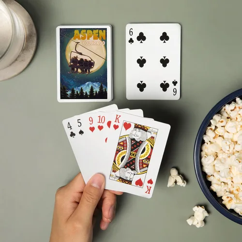 Vista 2 de Lantern Press Aspen, Colorado, Remonte de esquí y luna llena (52 cartas de juego, baraja de cartas de tamaño póquer con comodines)