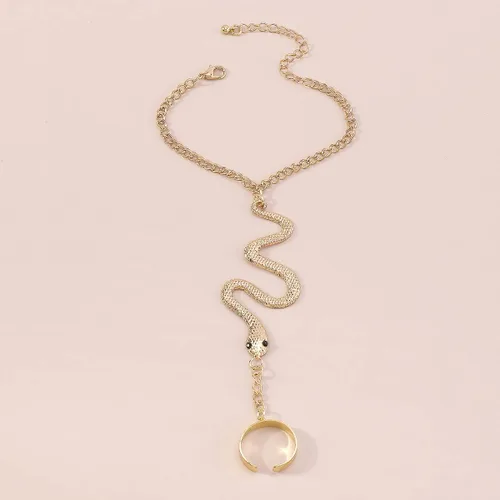 Vista 2 de Caiyao Pulsera de anillo punk de serpiente de mariposa, serpiente y araña, pulsera de anillo de dedo de serpiente bohemia, arnés de mano, pulseras