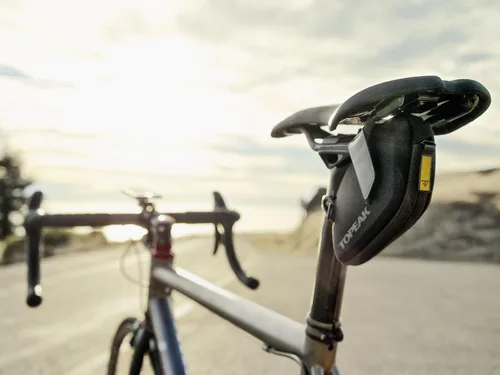 Vista 3 de Bolsa de asiento DynaWedge de Topeak Cuñas para bicicleta