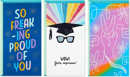 Vista 8 de Hallmark Surtido de tarjetas de graduación, mejor futuro (paquete de 3 tarjetas con sobres)