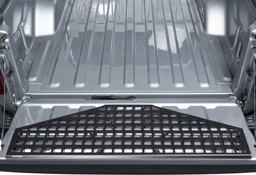 Vista 8 de Putco Panel Molle para portón trasero de caja de camioneta, compatible con camiones Dodge Ram 2500/3500 2019-2026