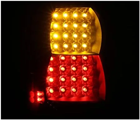 Vista 4 de Luces traseras LED de freno traseras negras compatibles con Jeep Grand Cherokee 1999-2004