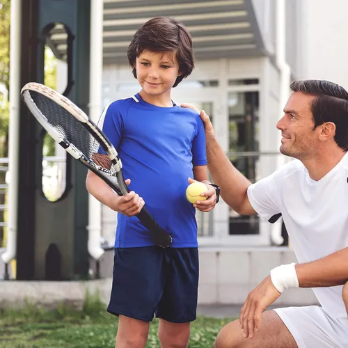 Vista 4 de Pantalones cortos deportivos para niños, elásticos, de secado rápido, pantalones cortos deportivos de fútbol para niños con bolsillos