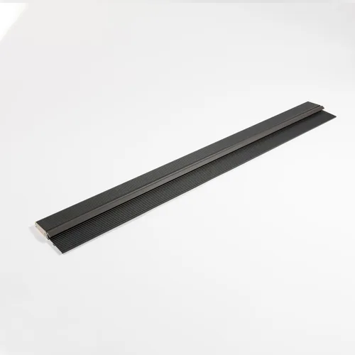 Vista 7 de Umbral oscilante de aluminio resistente para uso residencial y comercial. Fácil de instalar, durabilidad a prueba de ruedas, fácil de usar