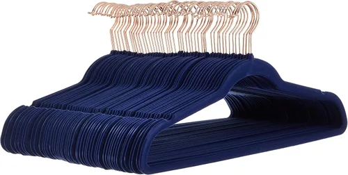 Vista 28 de Amazon Basics - Ganchos finos de terciopelo antideslizantes para trajes, paquete de 30, color negro